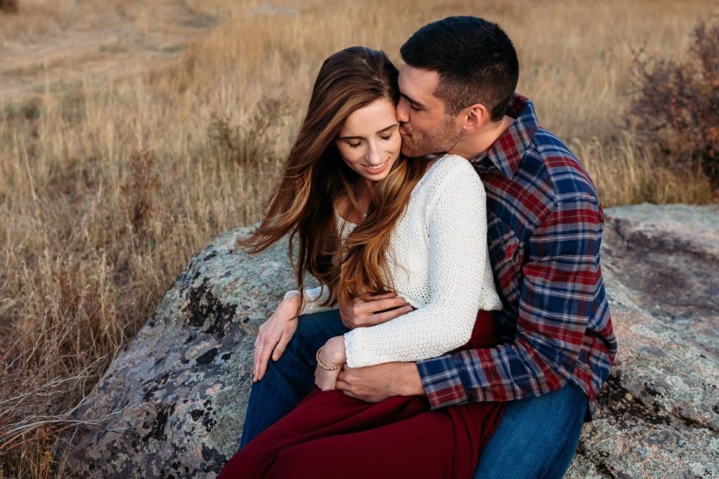 Capturing Love: Tips for a Stunning Couple Session Photography