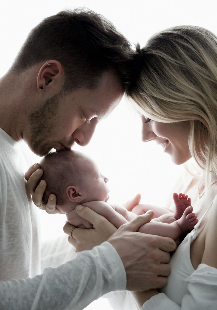 Capturing Precious Moments: Newborn Photography Ideas with Parents