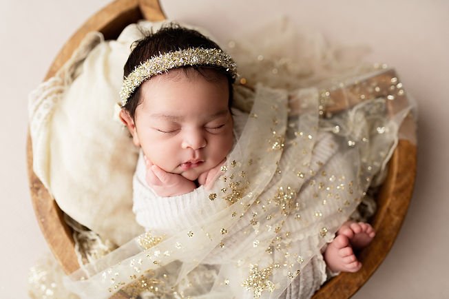 Capturing Precious Moments: Newborn Photography in Chattanooga