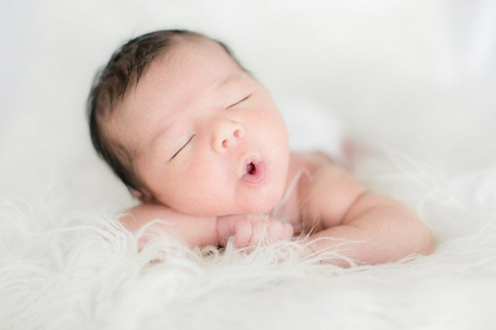 Capturing the Cuteness: A Guide on How to Shoot Newborn Photography