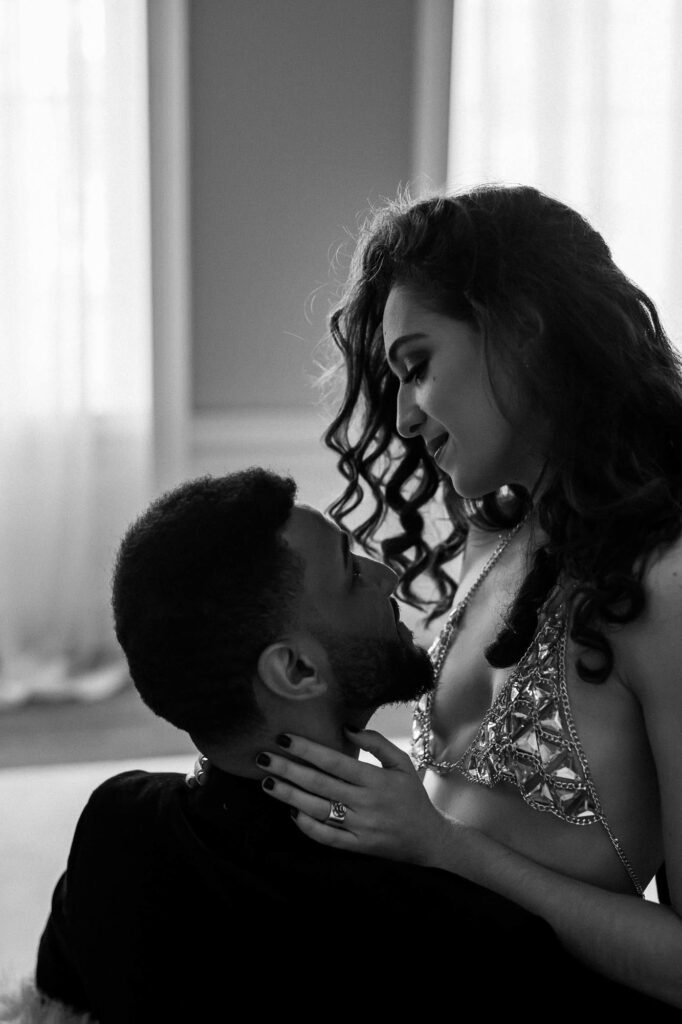 Capturing the Essence of Couple Body Love Through Photography
