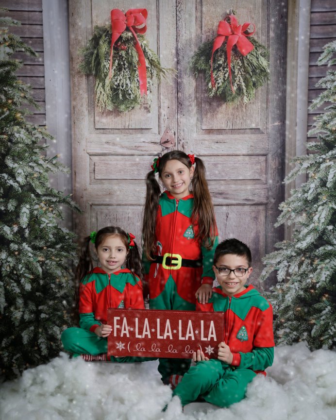 Capturing the Magic: Christmas Photography in San Antonio