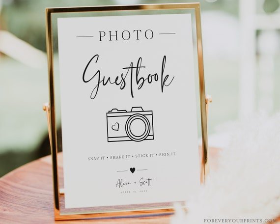Creative Ideas for Your Photo Booth Guest Book Sign