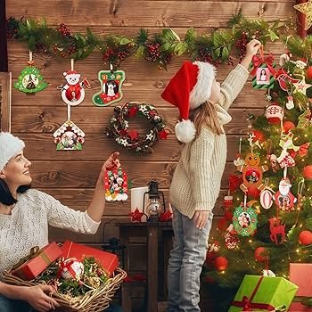 Decorate Your Home in Style with a Festive Christmas Photo Holder