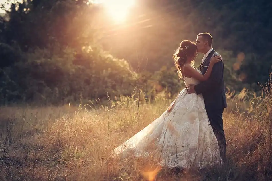 Mastering the Art: Wedding Photography Work Tips and Tricks
