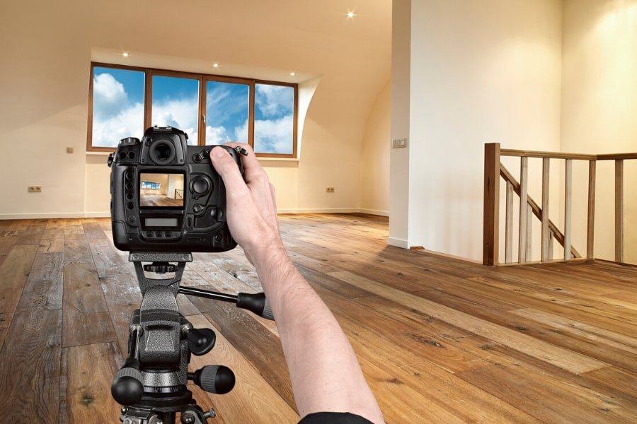 The Profitable Lens: Navigating the Business of Real Estate Photography