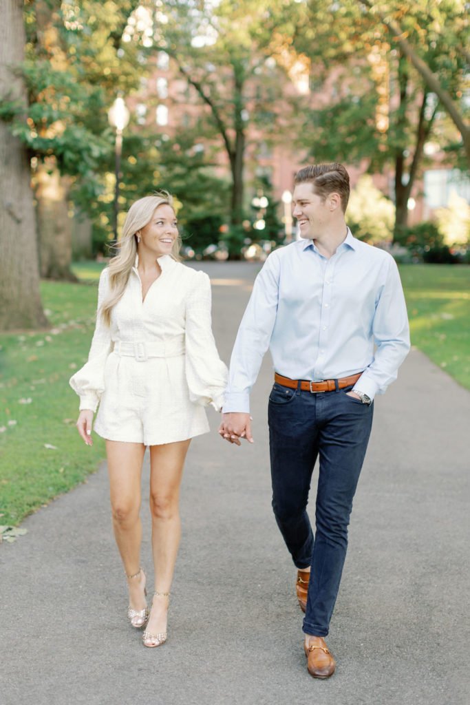 Trendy Outfit Ideas for Stunning Engagement Photos